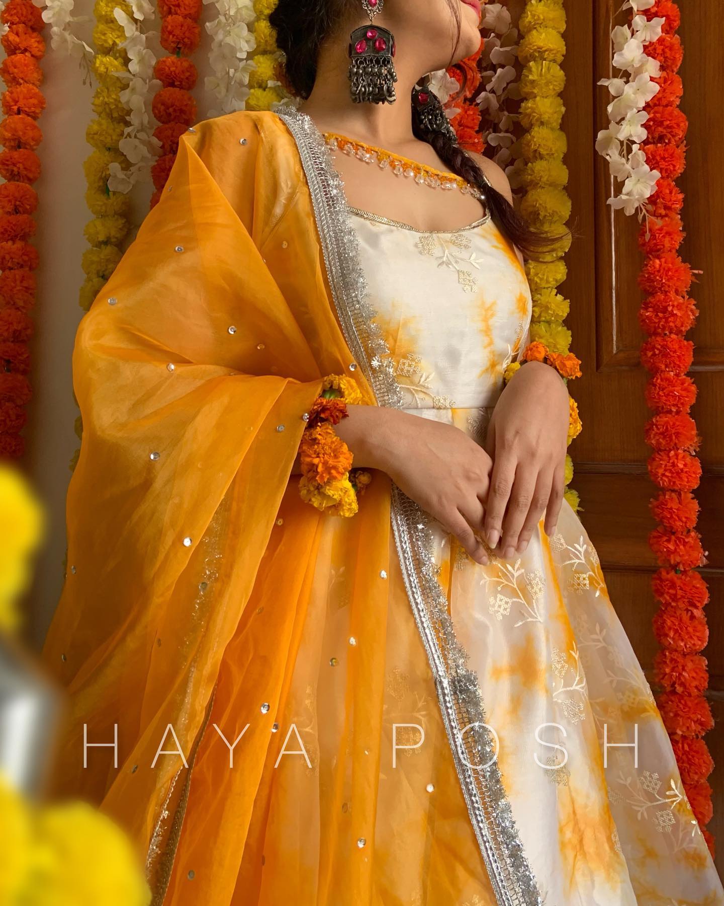 Sunehri Haldi Anarkali Hayaposh India.