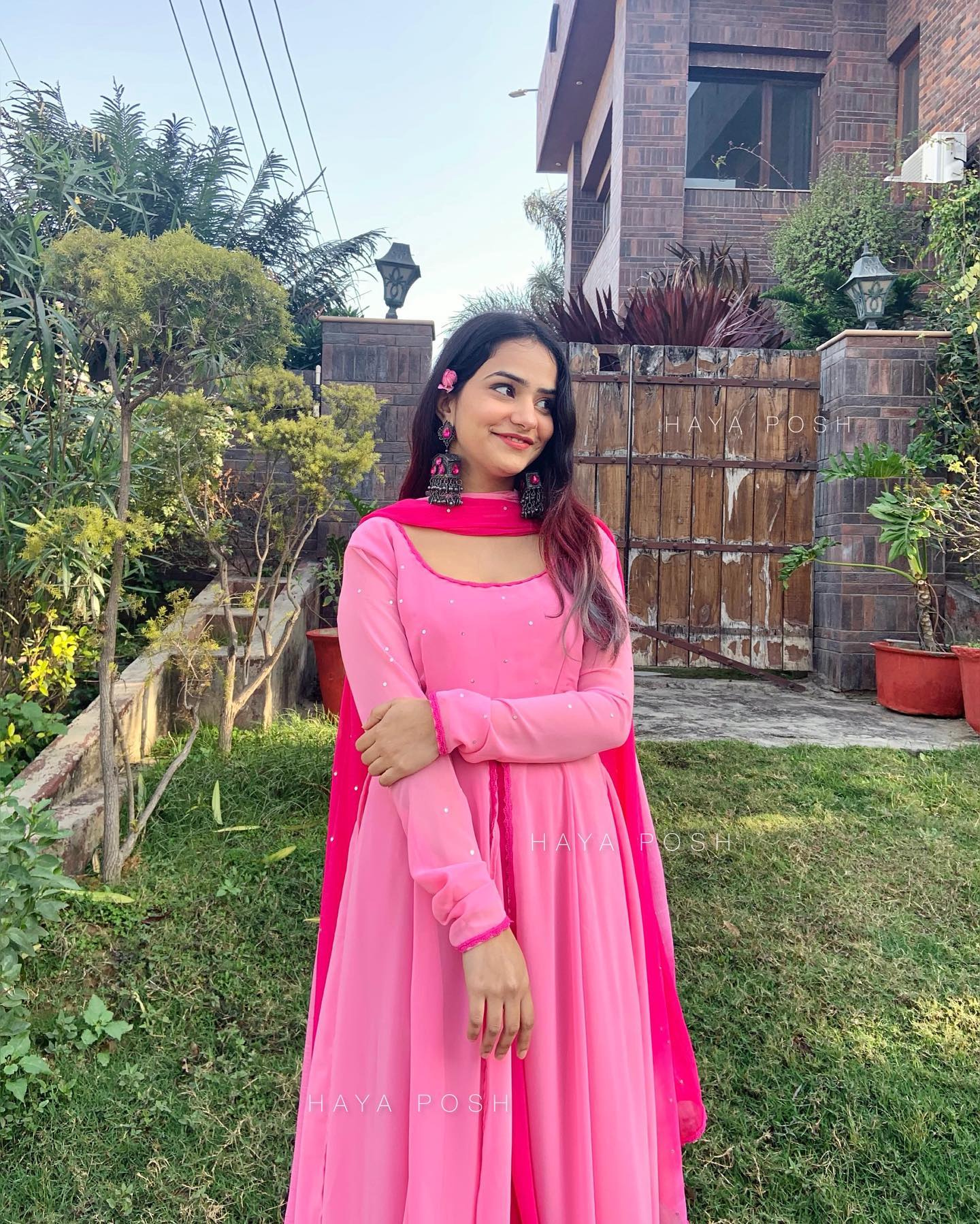 Flowy Layers Anarkali Hayaposh India.