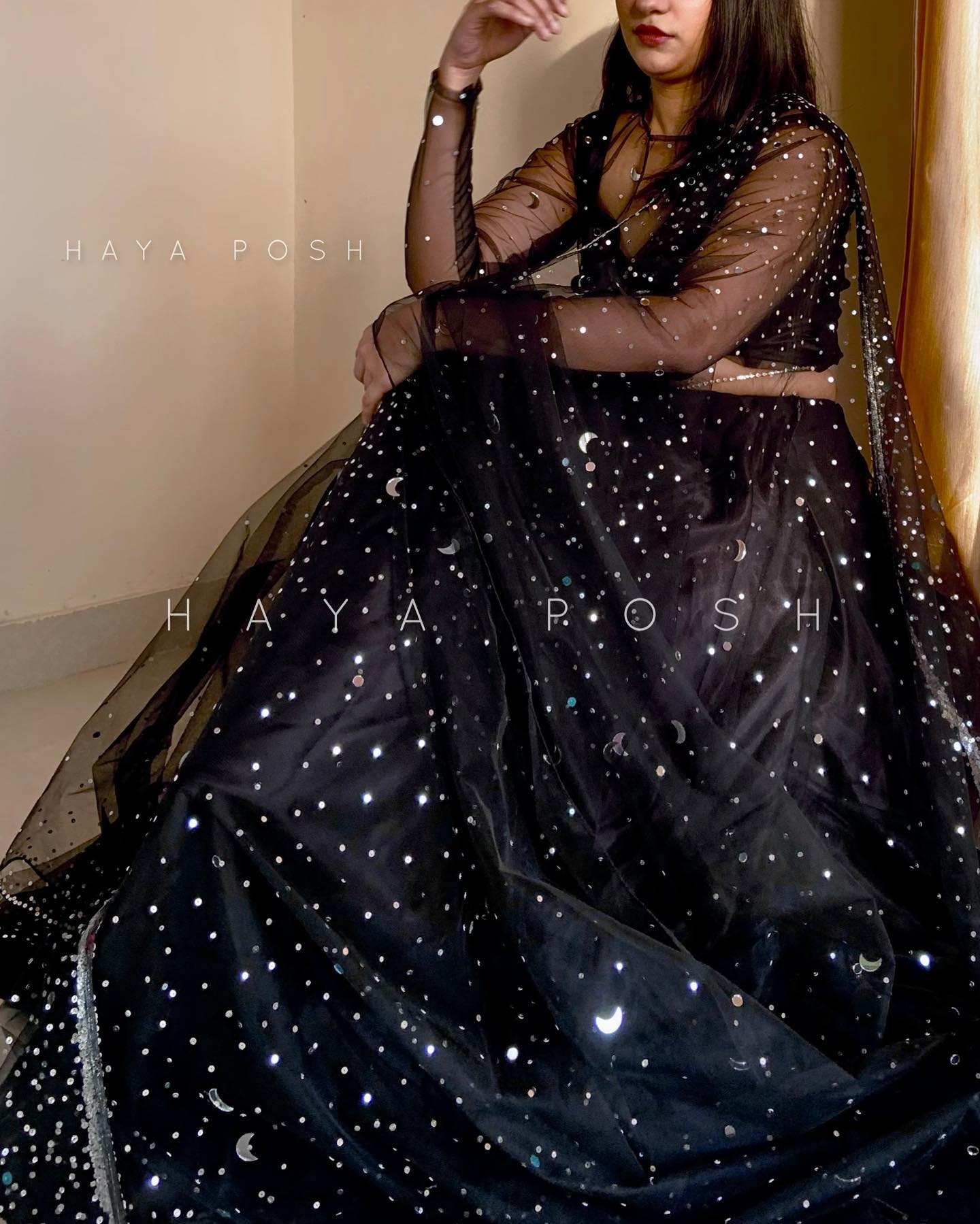 Black Moon Lehenga Lehenga Hayaposh India.