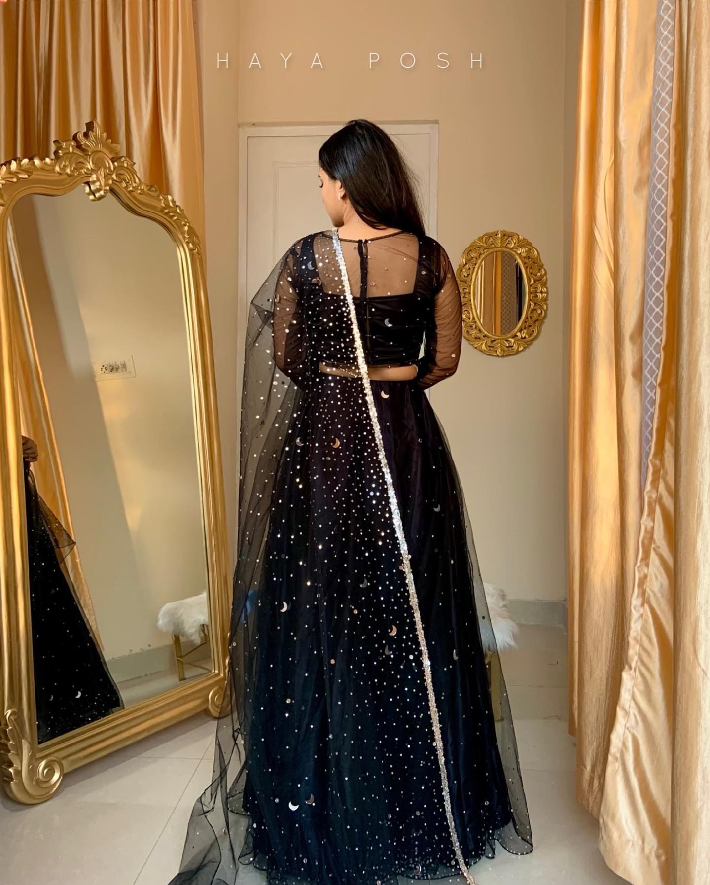 Black Moon Lehenga Lehenga Hayaposh India.