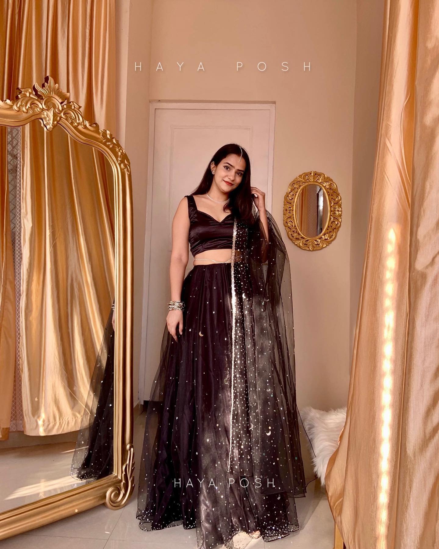Black Moon Lehenga Lehenga Hayaposh India.