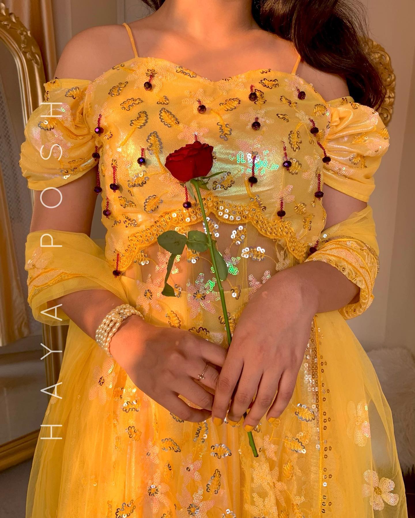 Belle Lehenga Hayaposh India.