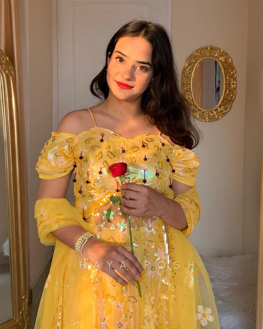 Belle Lehenga Hayaposh India.