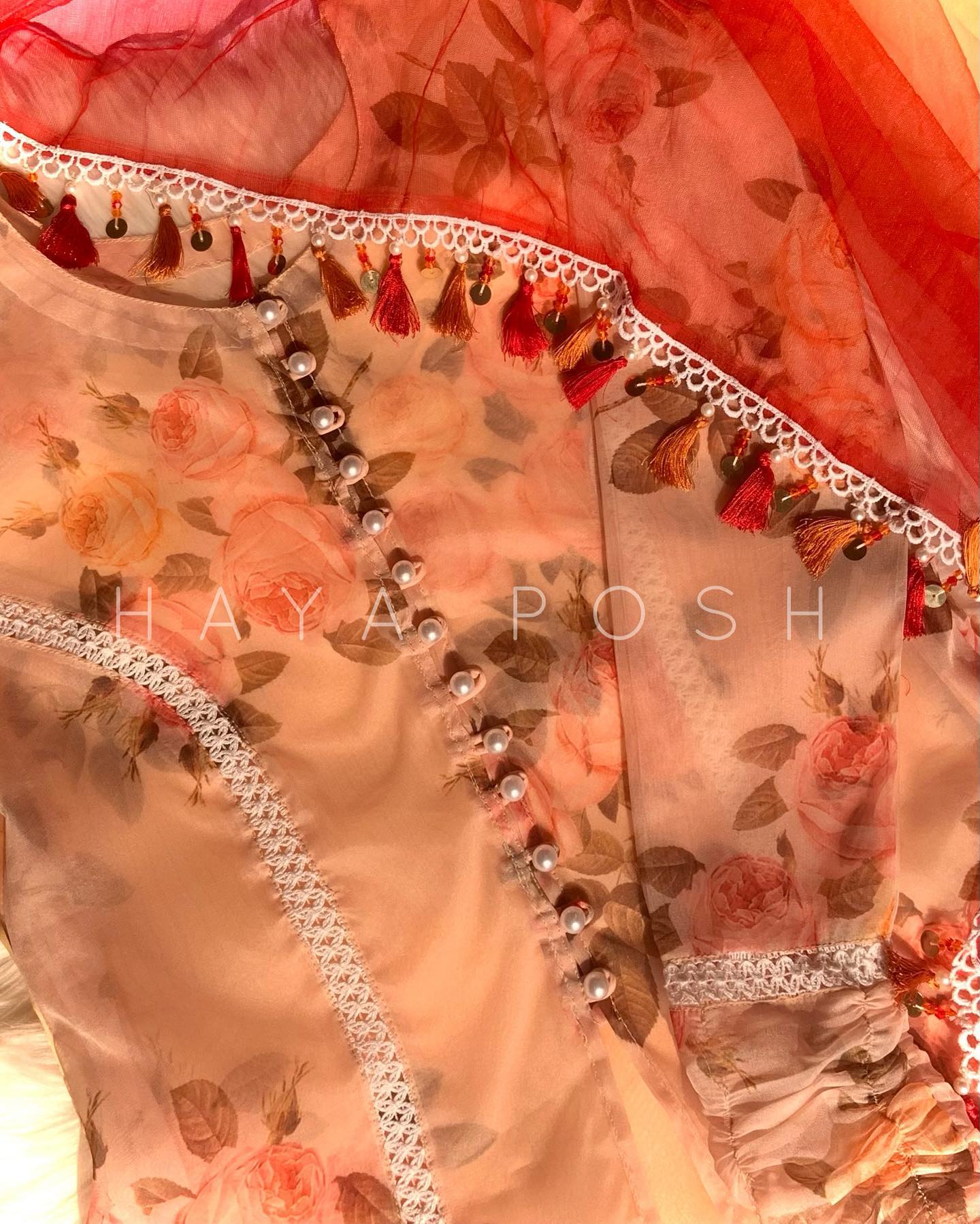 Sonali Bendre Anarkali Hayaposh India.